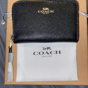 NWT Coach Black Zip Around Card Case